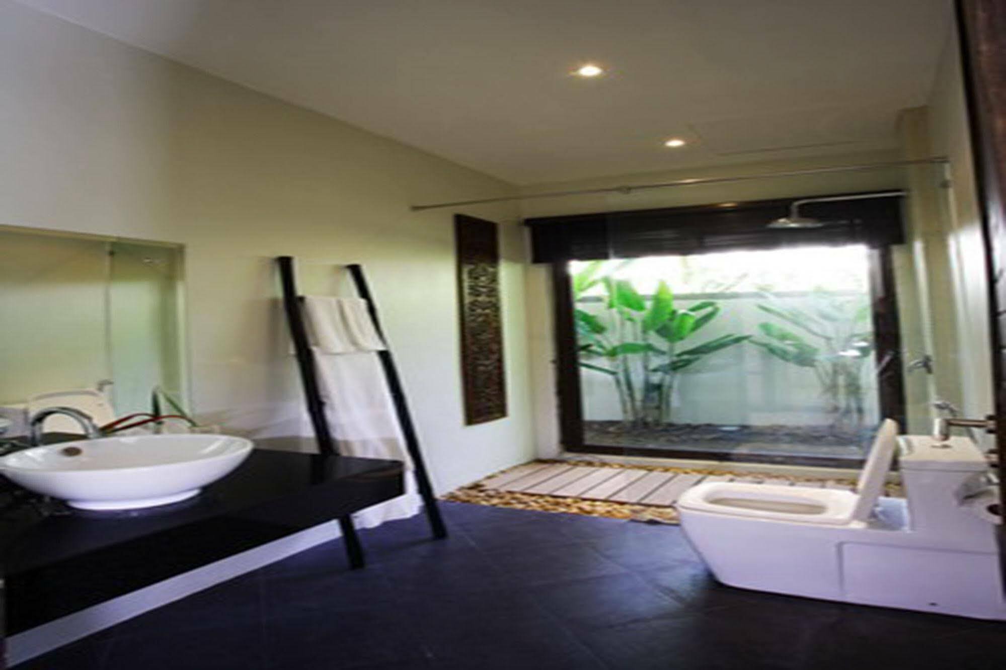 Villa Lombok By Holiplanet Rawai Екстер'єр фото