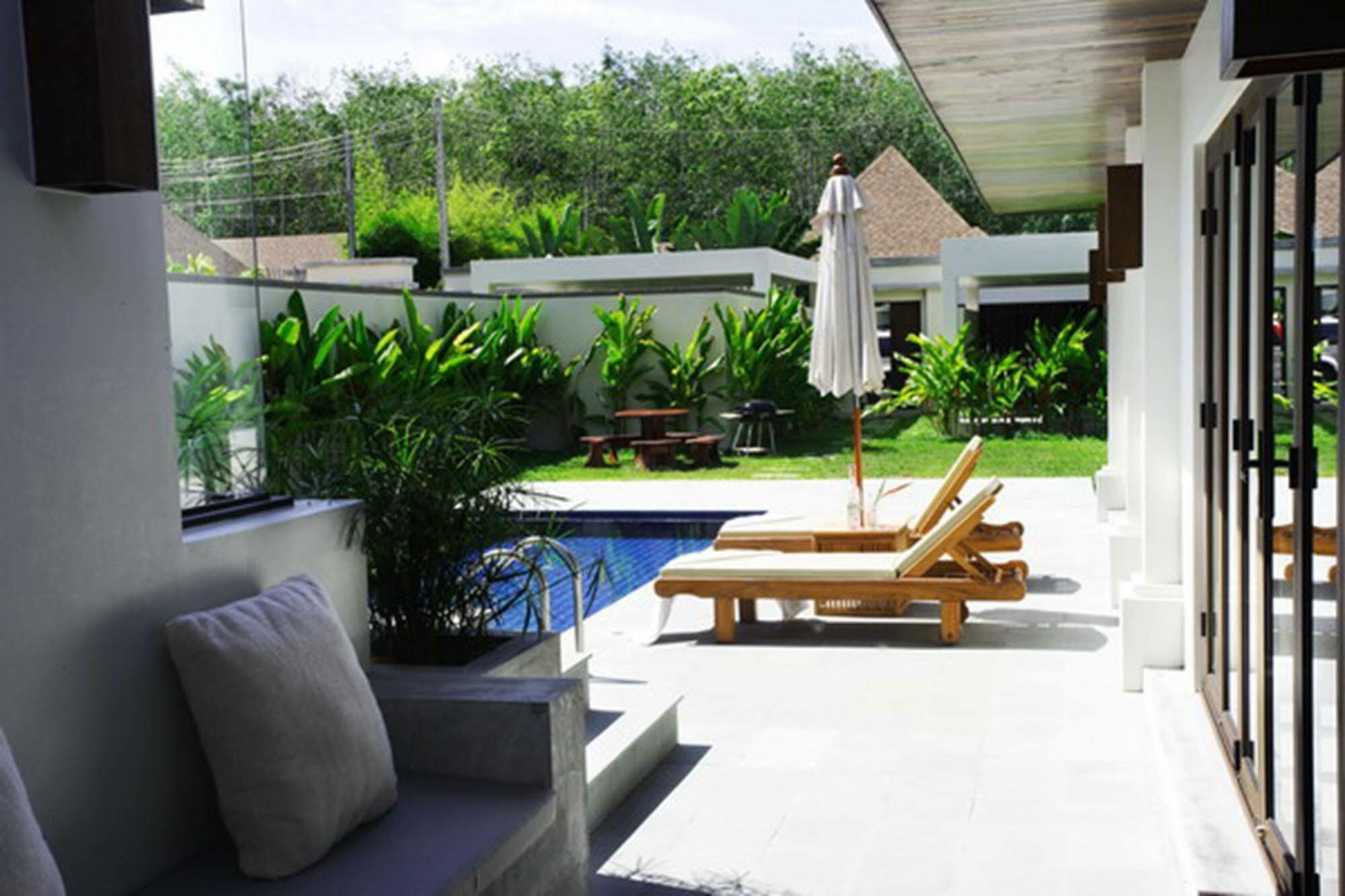 Villa Lombok By Holiplanet Rawai Екстер'єр фото